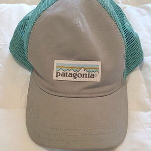 Patagonia Gray and Teal Women's Hat